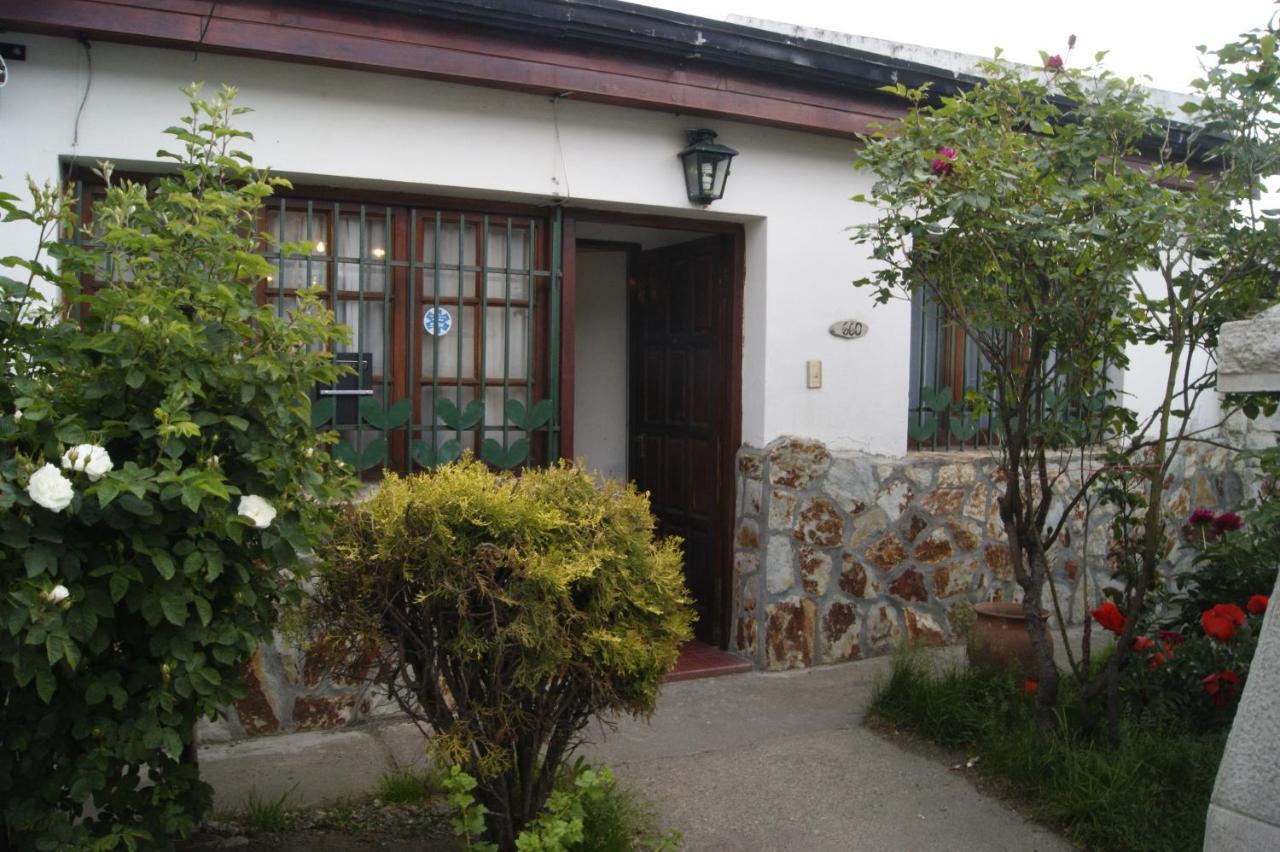 Casa Elena Bed & Breakfast Ushuaia Exterior foto
